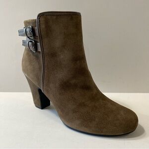 Sofft Taupe Suede Leather Block Heel Double Buckle Heel Booties Size 10
